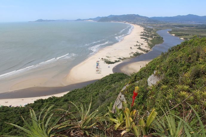 Vista do topo da Pedra do Urubu