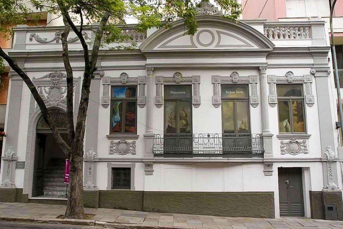 Fachada da Pinacoteca Rubem Berta